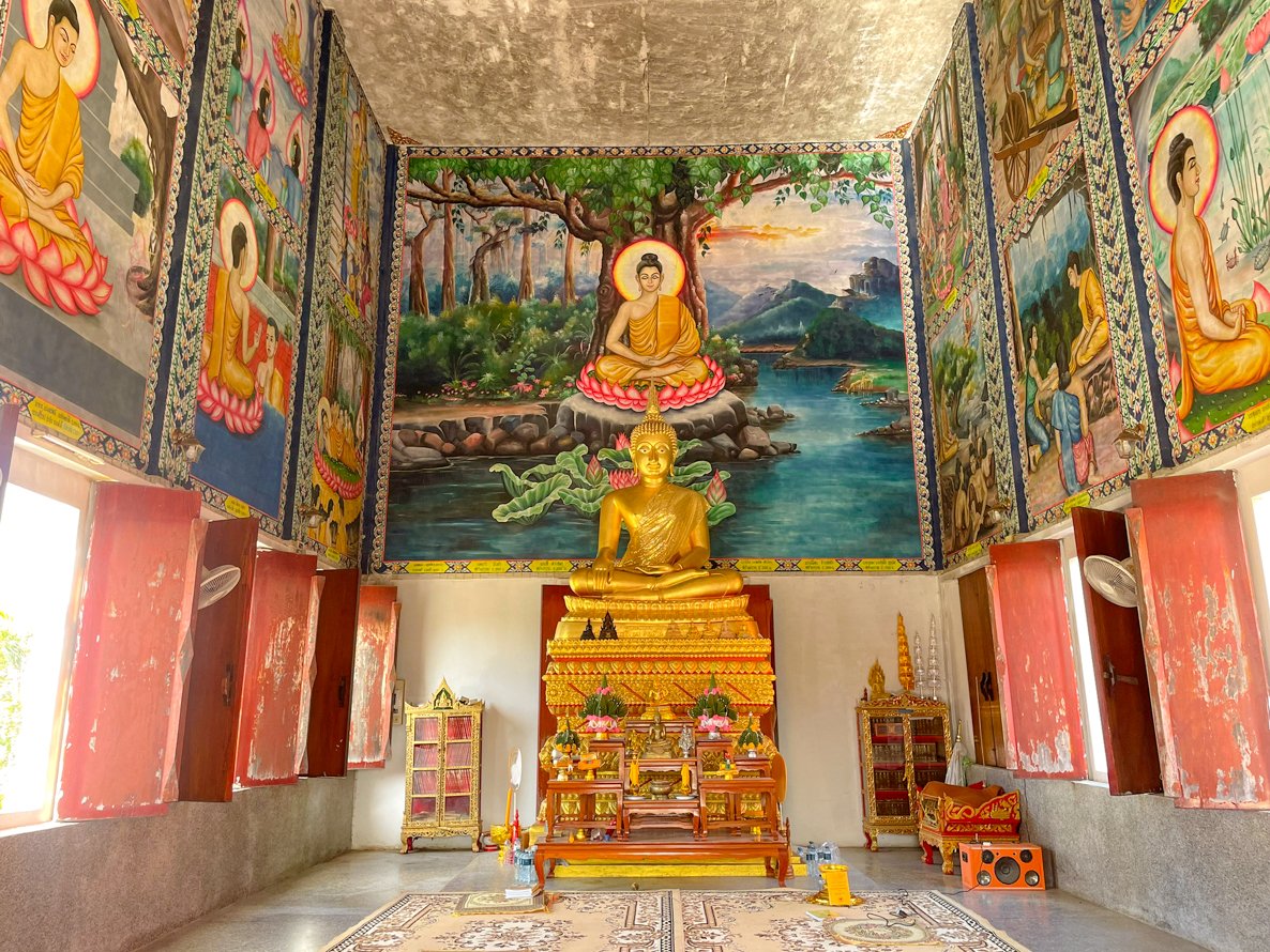 พระประธานประจำอุโบสถ